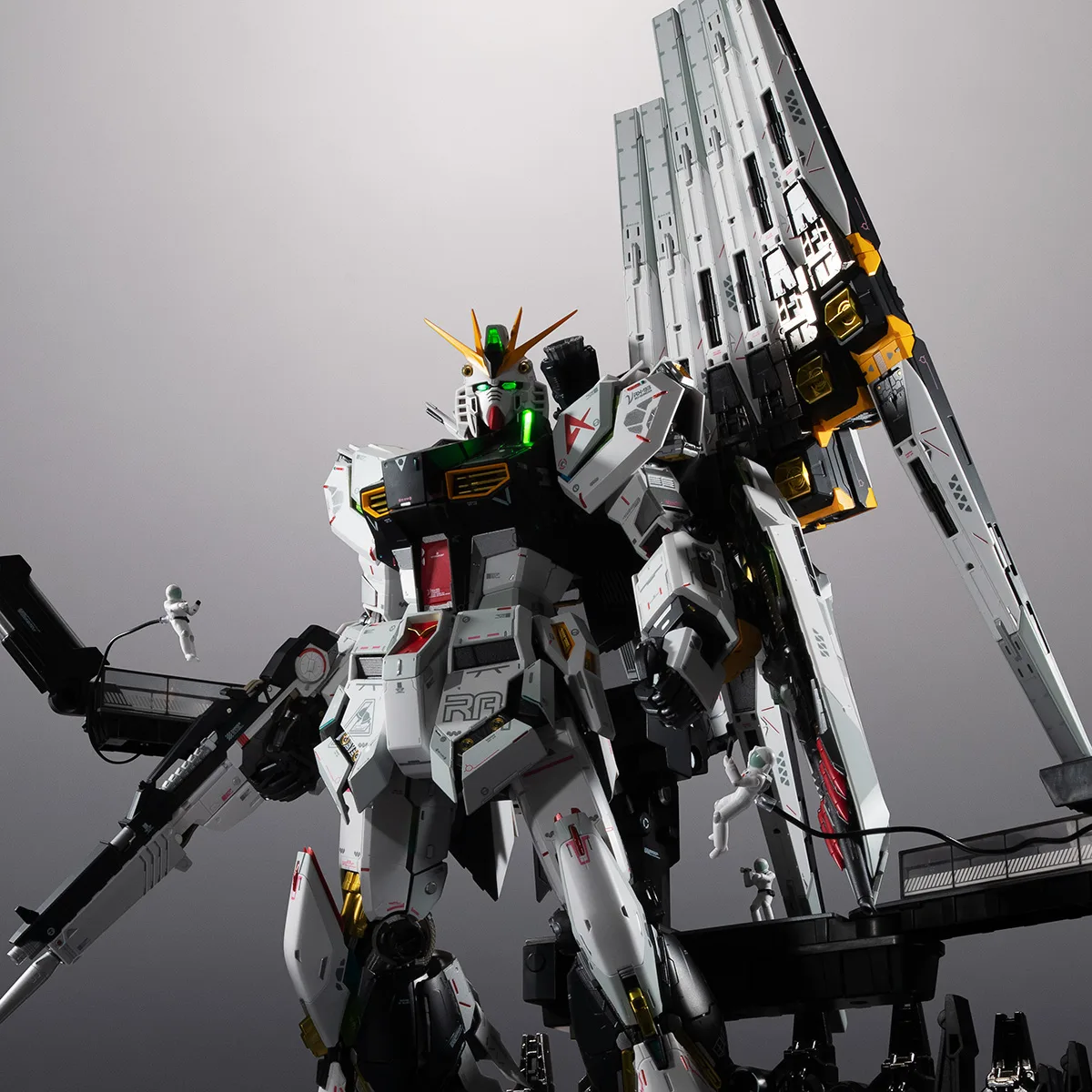 METAL STRUCTURE 解体匠機 RX-93 νガンダム フィン・ファンネル装備 公式商品画像