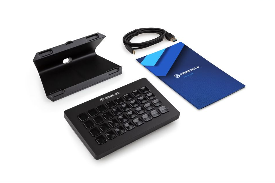 Stream Deck XLの発売当時の同梱写真